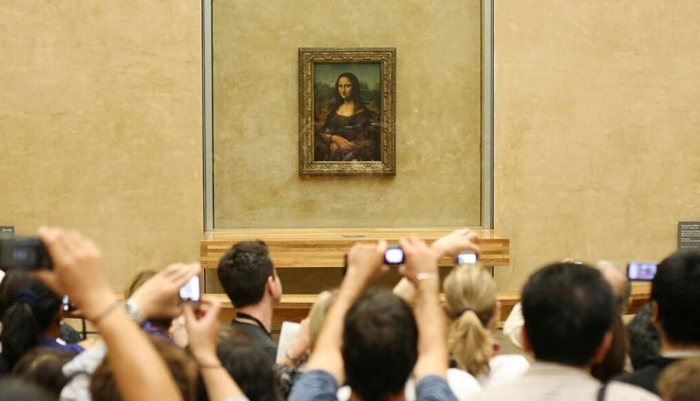 Louvre Müzesi - Mona Lisa Tablosu